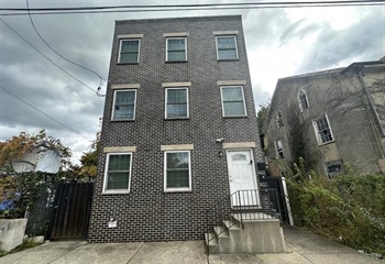 2040 Haines st #2 Philadelphia PA 191138